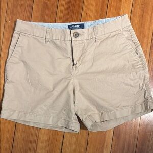 $5/25! Add 5 to bundle to get for $25 Old Navy Tan Shorts Classic Style